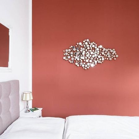 Sc 05 By Rockchair Apartments L Superhost Status L 2 Bedrooms Boxspringbeds Balcony Elevator - Cozy Family & Business Flair Welcomes You! Berlim Exterior foto
