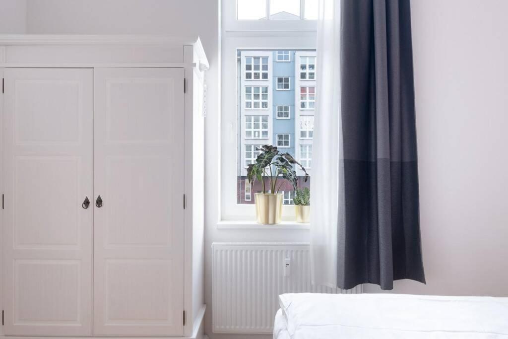 Sc 05 By Rockchair Apartments L Superhost Status L 2 Bedrooms Boxspringbeds Balcony Elevator - Cozy Family & Business Flair Welcomes You! Berlim Exterior foto