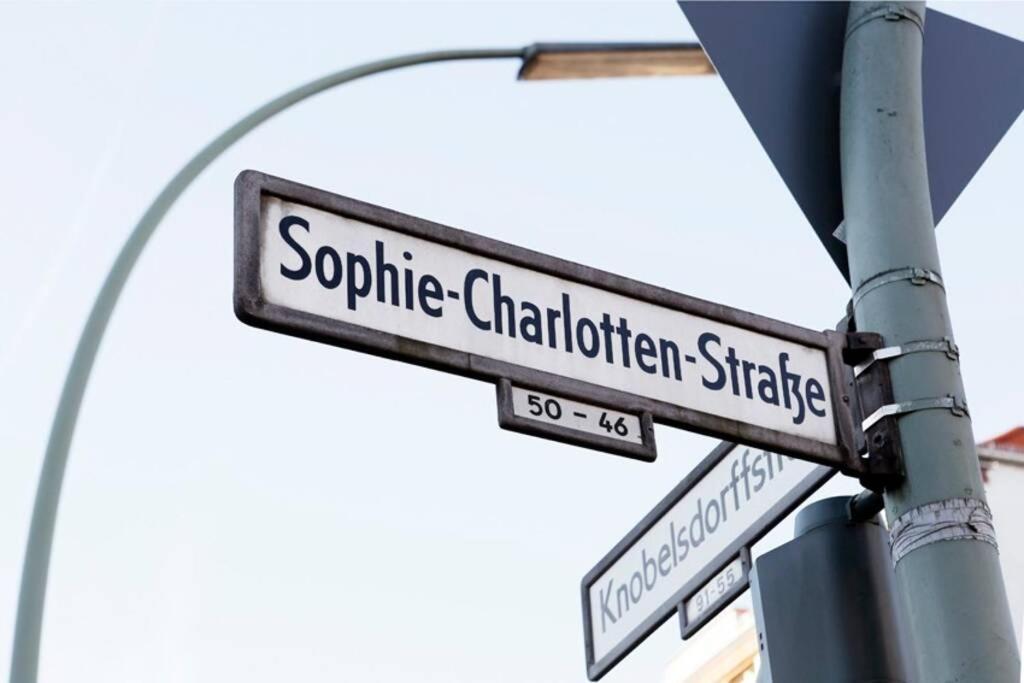 Sc 05 By Rockchair Apartments L Superhost Status L 2 Bedrooms Boxspringbeds Balcony Elevator - Cozy Family & Business Flair Welcomes You! Berlim Exterior foto