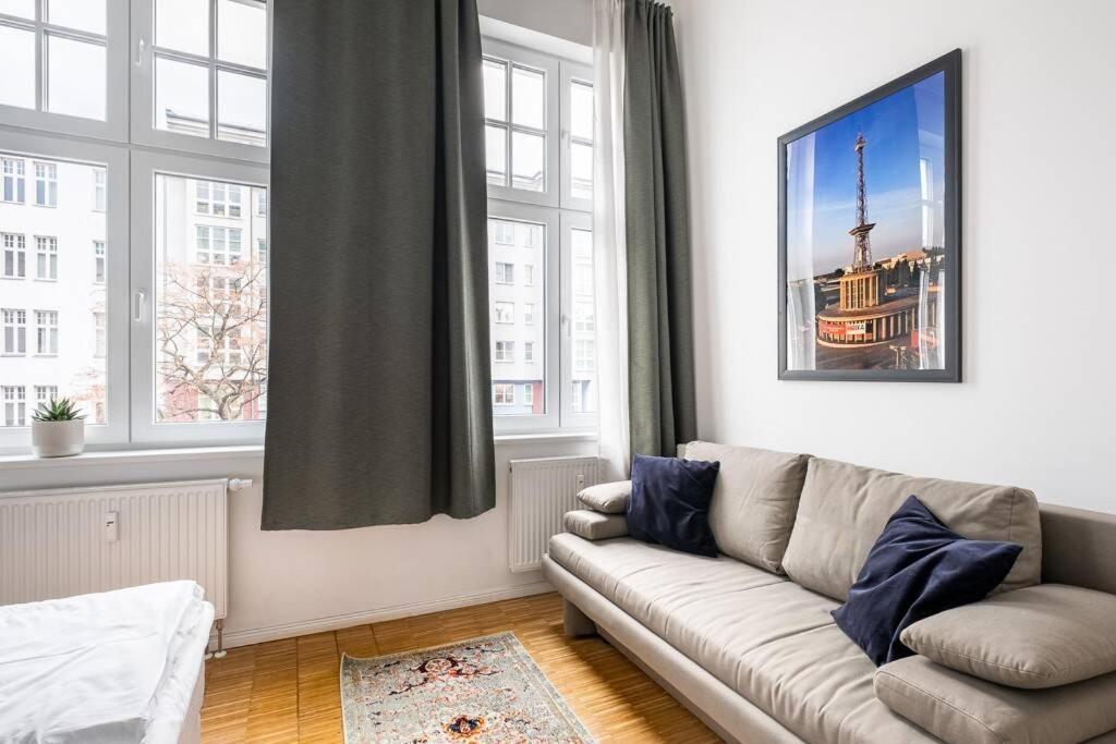 Sc 05 By Rockchair Apartments L Superhost Status L 2 Bedrooms Boxspringbeds Balcony Elevator - Cozy Family & Business Flair Welcomes You! Berlim Exterior foto