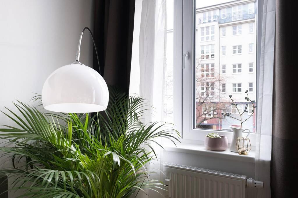 Sc 05 By Rockchair Apartments L Superhost Status L 2 Bedrooms Boxspringbeds Balcony Elevator - Cozy Family & Business Flair Welcomes You! Berlim Exterior foto